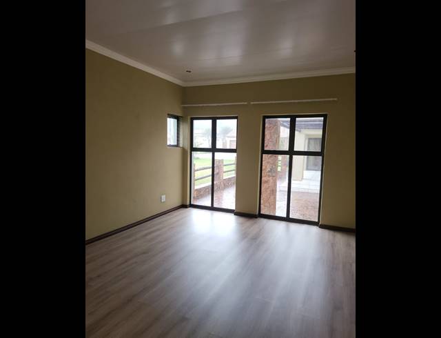 4 BEDROOM HOUSE FOR SALE IN ESTATE D' AFRIQUE